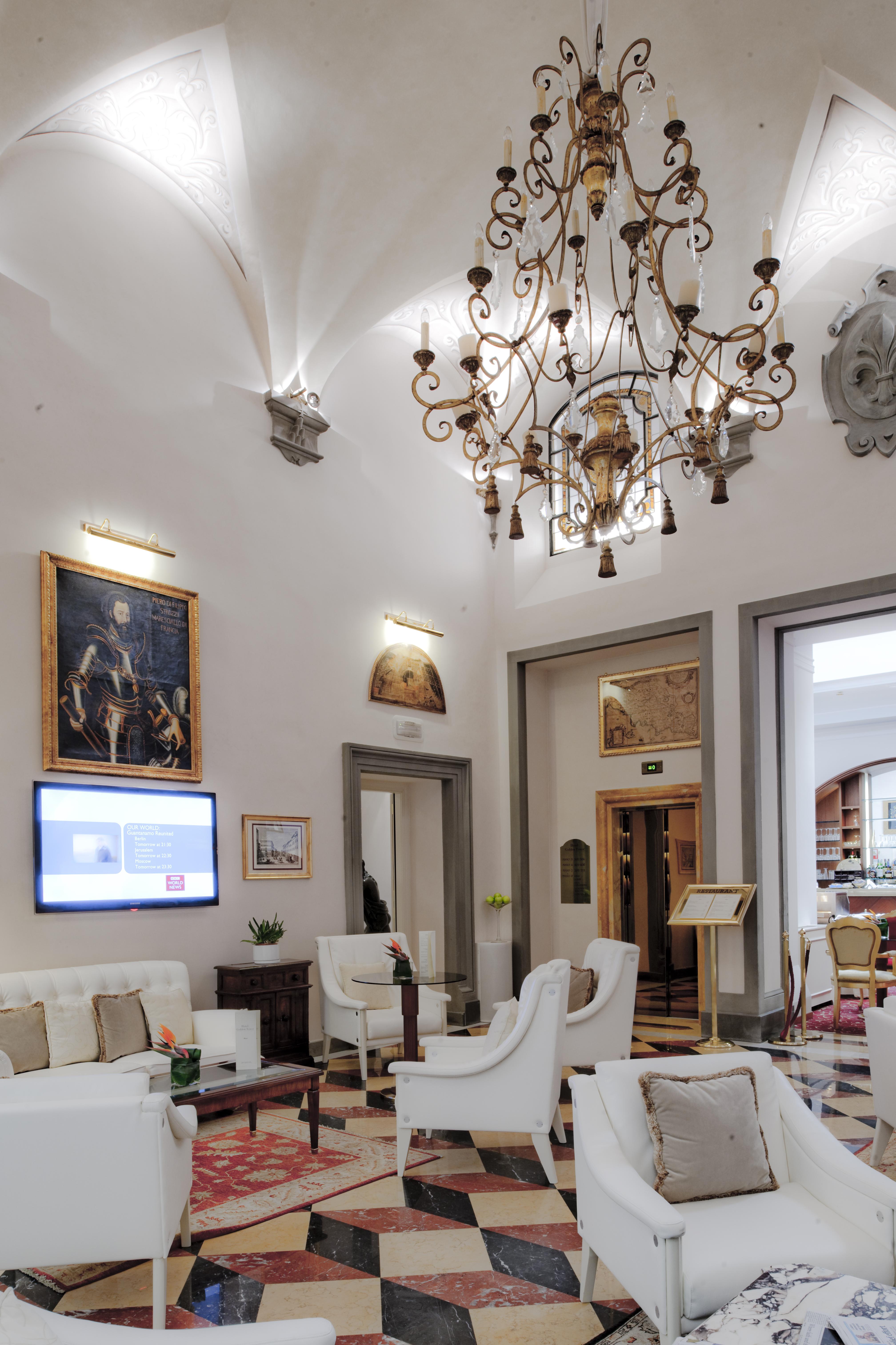 Golden Tower Hotel & Spa Firenze Kültér fotó The interior of the museum